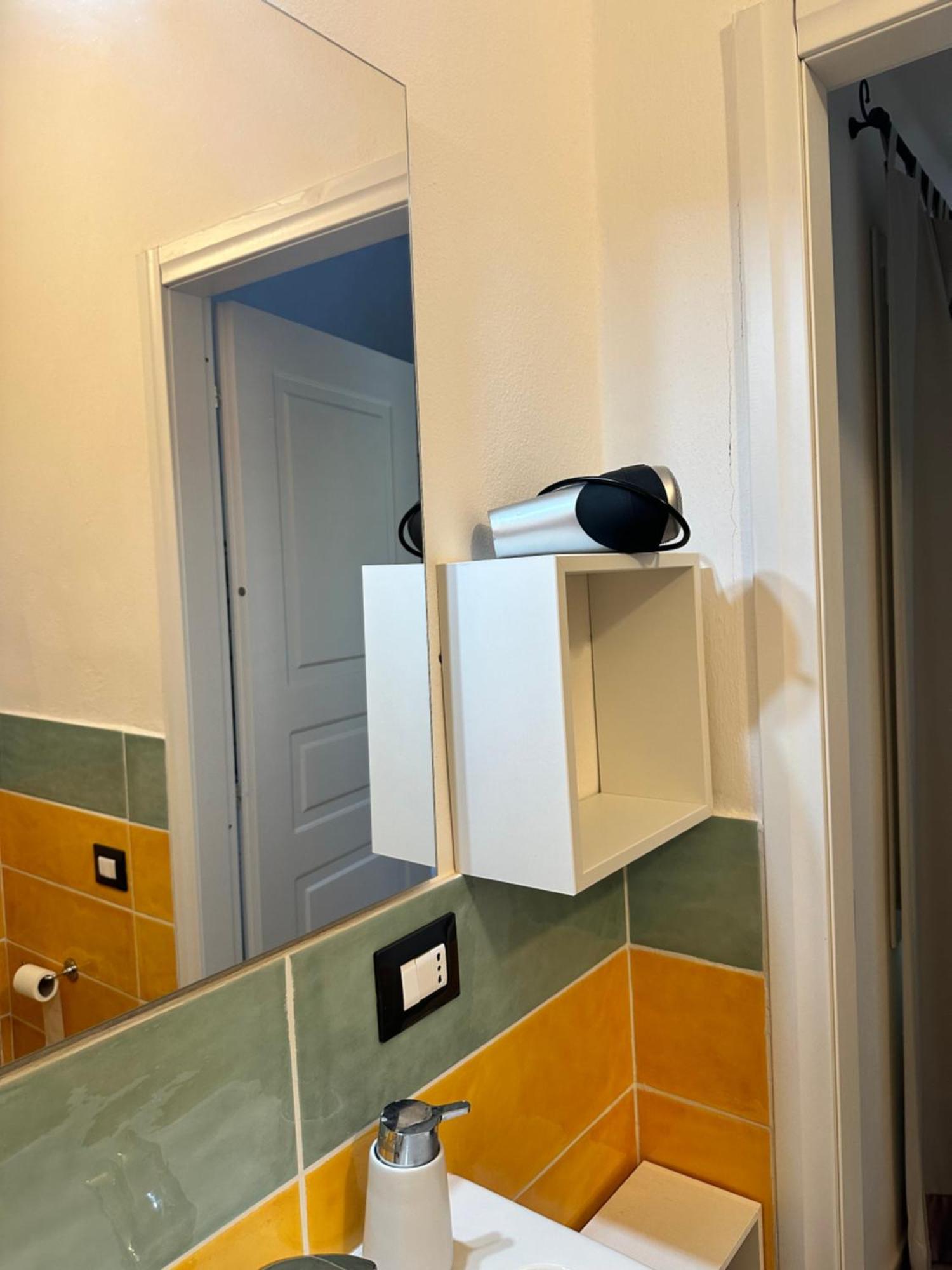 Relais Del Poggio Bed & Breakfast Capoterra Ngoại thất bức ảnh